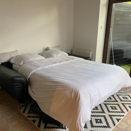 Studio Duplex Avec Spa Et Cour Privee Bonnelles Zewnętrze zdjęcie