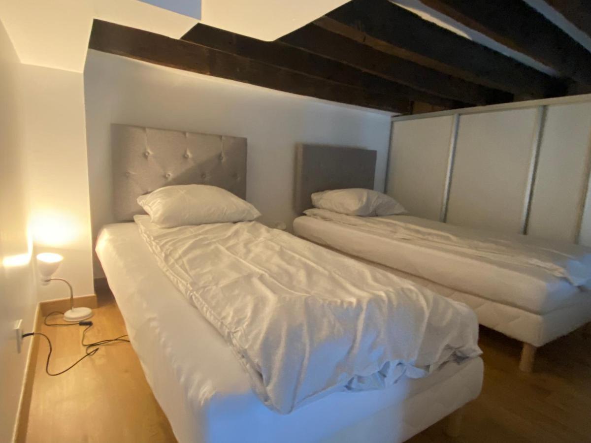 Studio Duplex Avec Spa Et Cour Privee Bonnelles Zewnętrze zdjęcie